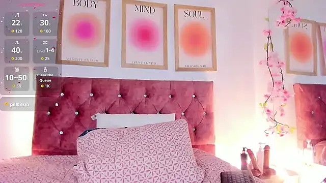 GabiHills's cam snapshot