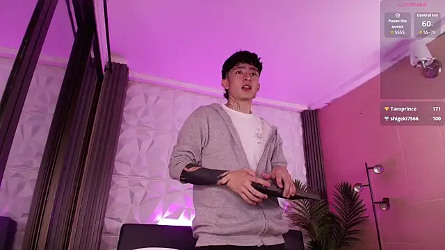 troy_rouge live sex cam