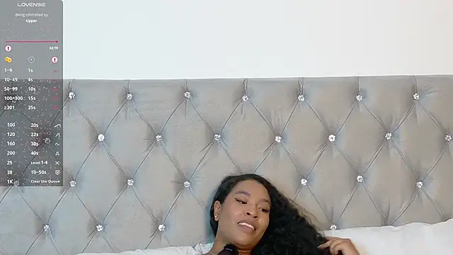 izzybelmont12's cam snapshot