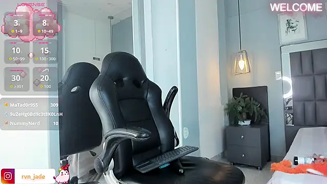 Raven_jade_'s cam snapshot