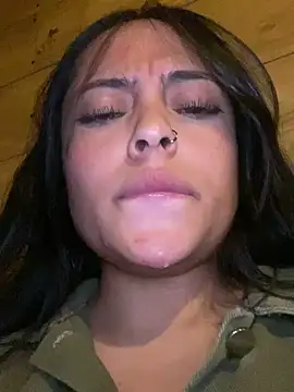 Karla_1-2's cam snapshot