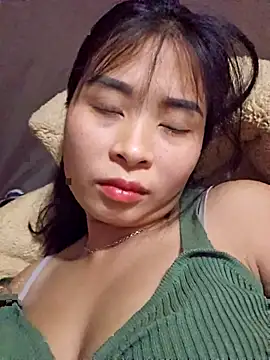 Squirrel-Pear's cam snapshot