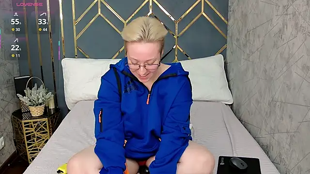 AlexandraGreen's cam snapshot