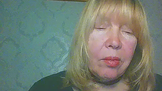 OlgaShine's cam snapshot