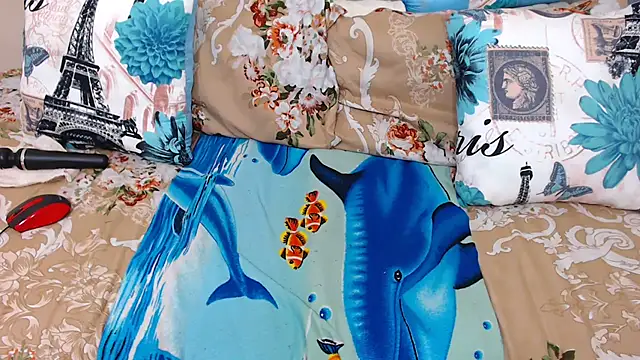 ChocolateClit's cam snapshot