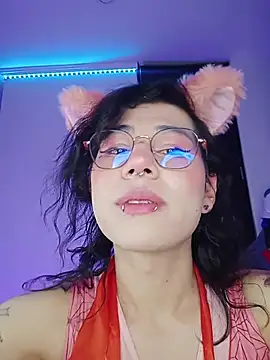 Sweet-SharoKitty live sex cam