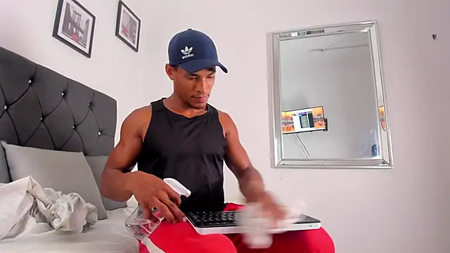 DickLatin_2893 live sex cam