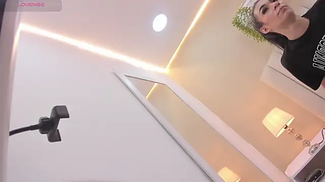 Mia_thompson_19 live sex cam