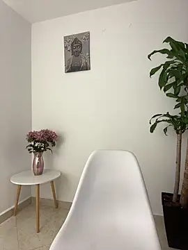 SelenaStone live sex cam