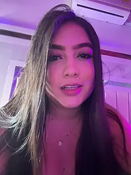 Emiily_Moore1 live sex cam