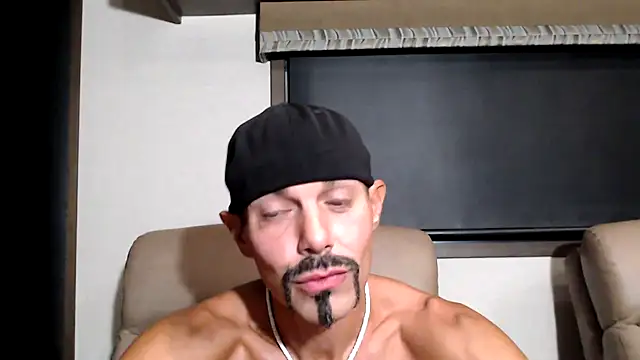 ThickD2C's cam snapshot