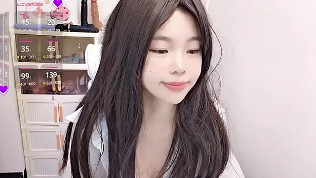 9aunatiis live sex cam