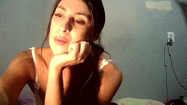 AlexiaDuucan's cam snapshot