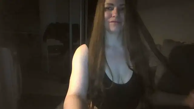 AnnaDiamond1 live sex cam