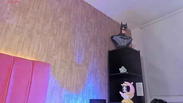 Kendra_kobein's cam snapshot