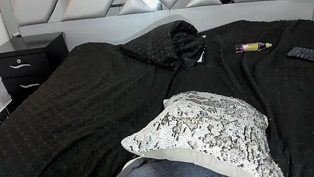 Nahomi-Hill's cam snapshot