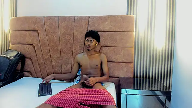 FYKMOR_1's cam snapshot