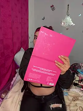 naomirouse_'s cam snapshot