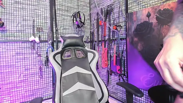 EVA_BDSM's cam snapshot