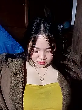 Bee-bgolden's cam snapshot