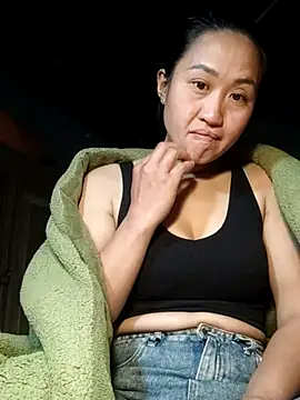 mikey-bae's cam snapshot