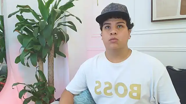 Naim_Bennetsex's cam snapshot