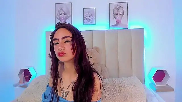 Luu_angel_'s cam snapshot