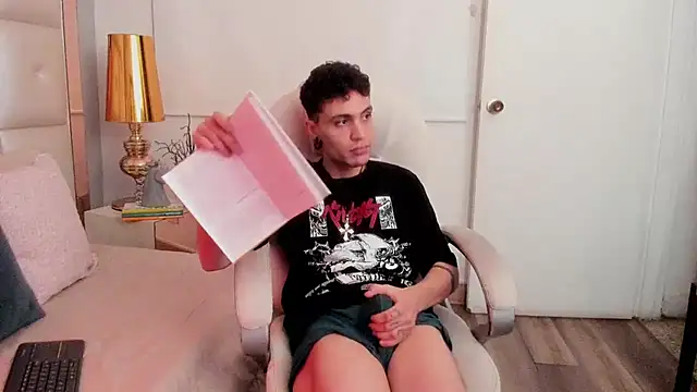 dark_sun302's cam snapshot