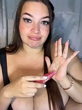 sarahreyess_11's cam snapshot