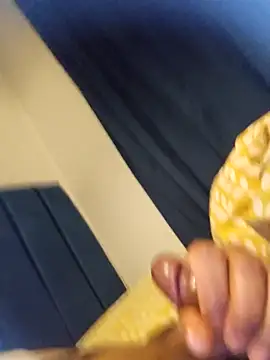 Hotboy-534's cam snapshot