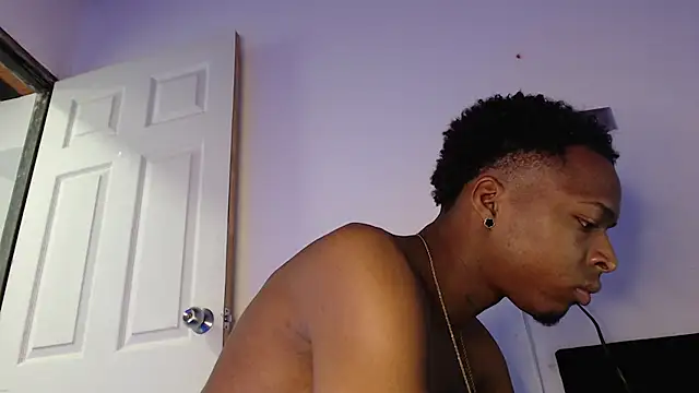 makensy_make's cam snapshot