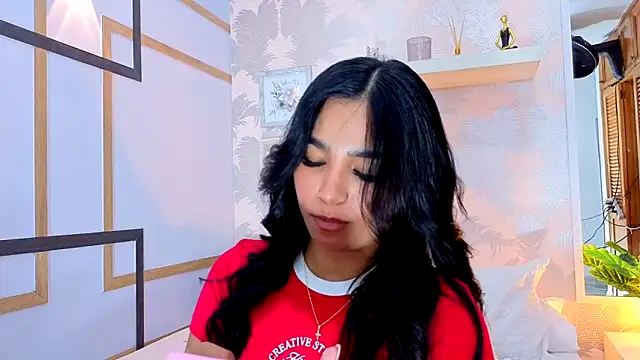 CharlotteGraay's cam snapshot