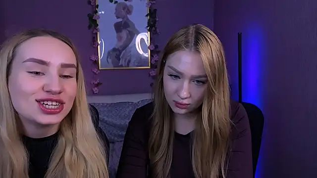 playful_sophie's cam snapshot