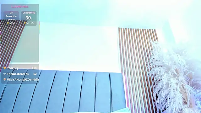 naishaa_'s cam snapshot