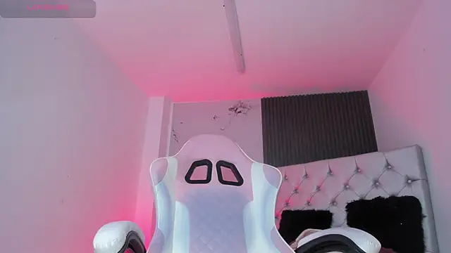 chloesagee live sex cam