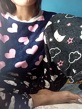 Saniya76 live sex cam