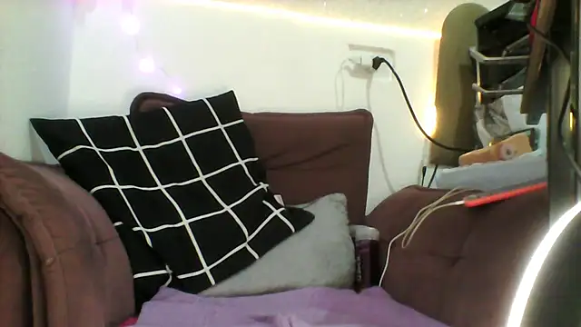 PollyCrush's cam snapshot