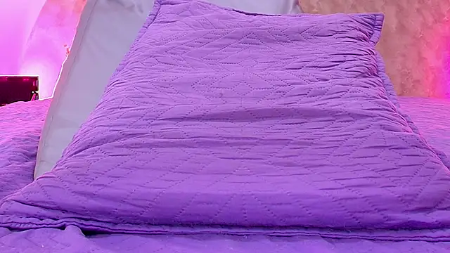 anisha_x's cam snapshot