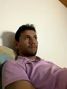 Michaell_Spinelly's cam snapshot