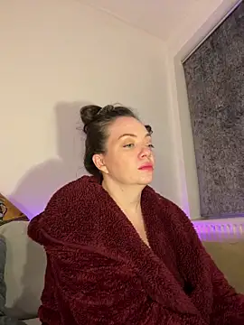 FemDom_RubyKnightXXO's cam snapshot