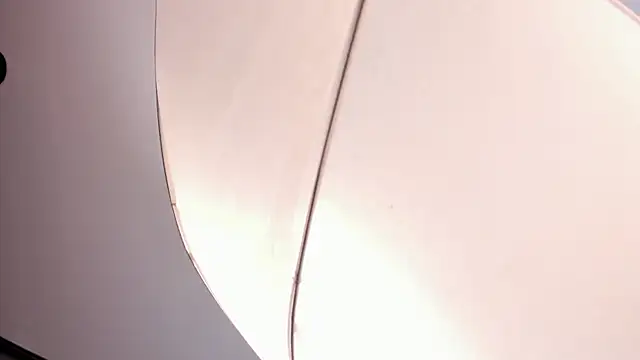 lauren_bigboobs22's cam snapshot