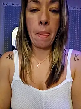 _NinaLuvSins_'s cam snapshot