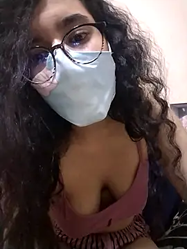 Thebeauriful's cam snapshot