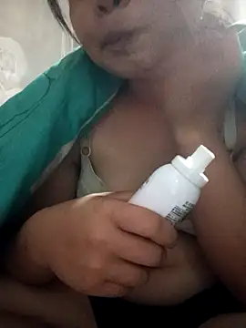 kat2026's cam snapshot