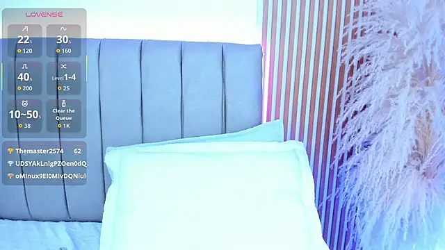 naishaa_'s cam snapshot