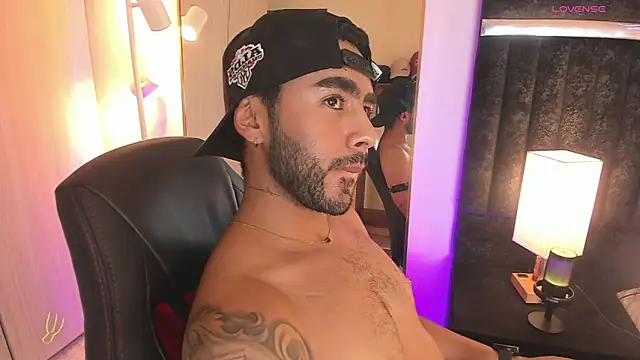 ItsMeEros's cam snapshot