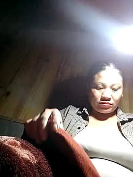 hey-bana's cam snapshot