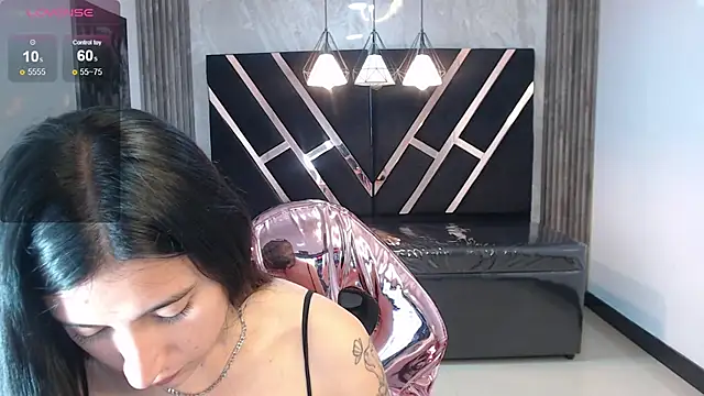 lizzyluk_ch's cam snapshot