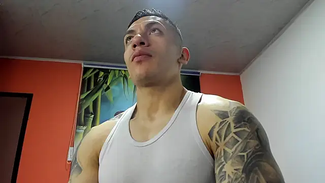 aquiles_51 live sex cam