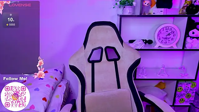 MiaScarlettt's cam snapshot